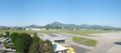 Archiv Foto Webcam Flughafen Salzburg 17:00