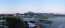Archiv Foto Webcam Flughafen Salzburg 19:00