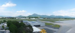 Archiv Foto Webcam Flughafen Salzburg 13:00