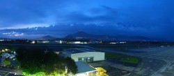 Archived image Webcam Salzburg Airport Panorama 03:00