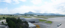 Archived image Webcam Salzburg Airport Panorama 09:00