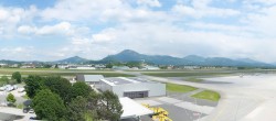 Archived image Webcam Salzburg Airport Panorama 13:00