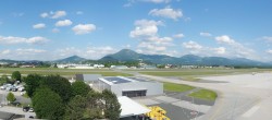 Archived image Webcam Salzburg Airport Panorama 15:00