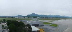 Archiv Foto Webcam Flughafen Salzburg 09:00