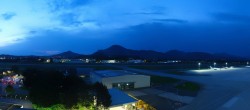 Archiv Foto Webcam Flughafen Salzburg 03:00
