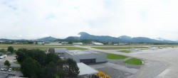 Archiv Foto Webcam Flughafen Salzburg 09:00