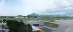 Archiv Foto Webcam Flughafen Salzburg 17:00