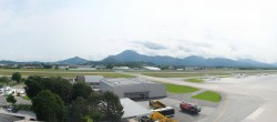 Archiv Foto Webcam Flughafen Salzburg 09:00