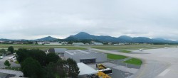 Archiv Foto Webcam Flughafen Salzburg 17:00
