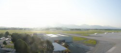 Archiv Foto Webcam Flughafen Salzburg 05:00