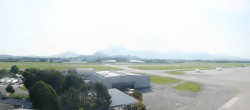 Archiv Foto Webcam Flughafen Salzburg 07:00