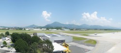 Archiv Foto Webcam Flughafen Salzburg 13:00