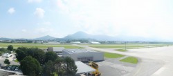 Archiv Foto Webcam Flughafen Salzburg 09:00