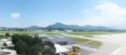 Archiv Foto Webcam Flughafen Salzburg 11:00