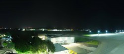 Archiv Foto Webcam Flughafen Salzburg 01:00