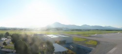 Archiv Foto Webcam Flughafen Salzburg 05:00