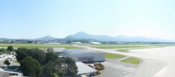 Archiv Foto Webcam Flughafen Salzburg 09:00