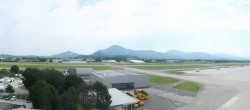 Archiv Foto Webcam Flughafen Salzburg 09:00