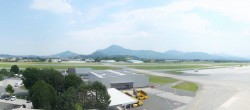 Archiv Foto Webcam Flughafen Salzburg 11:00