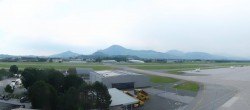 Archiv Foto Webcam Flughafen Salzburg 15:00