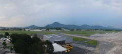 Archiv Foto Webcam Flughafen Salzburg 19:00