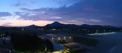 Archiv Foto Webcam Flughafen Salzburg 03:00