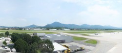 Archiv Foto Webcam Flughafen Salzburg 11:00