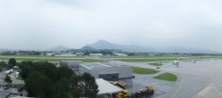 Archiv Foto Webcam Flughafen Salzburg 15:00