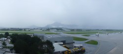 Archiv Foto Webcam Flughafen Salzburg 05:00