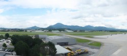 Archiv Foto Webcam Flughafen Salzburg 11:00