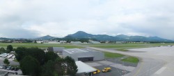Archiv Foto Webcam Flughafen Salzburg 17:00