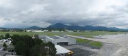 Archiv Foto Webcam Flughafen Salzburg 15:00