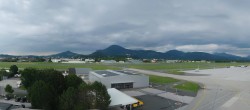 Archiv Foto Webcam Flughafen Salzburg 17:00