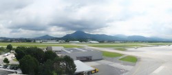 Archiv Foto Webcam Flughafen Salzburg 09:00
