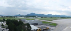 Archiv Foto Webcam Flughafen Salzburg 06:00