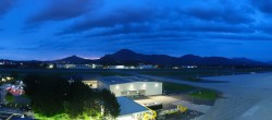 Archiv Foto Webcam Flughafen Salzburg 03:00