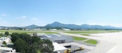 Archiv Foto Webcam Flughafen Salzburg 11:00