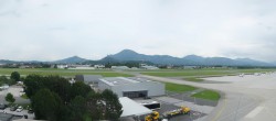 Archiv Foto Webcam Flughafen Salzburg 11:00