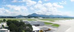 Archiv Foto Webcam Flughafen Salzburg 11:00