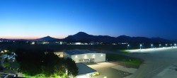 Archived image Webcam Salzburg Airport Panorama 03:00