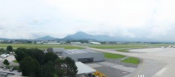 Archiv Foto Webcam Flughafen Salzburg 09:00