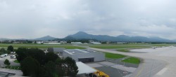 Archiv Foto Webcam Flughafen Salzburg 17:00