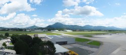Archiv Foto Webcam Flughafen Salzburg 11:00