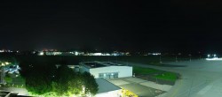 Archiv Foto Webcam Flughafen Salzburg 01:00