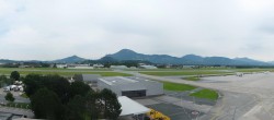 Archiv Foto Webcam Flughafen Salzburg 11:00