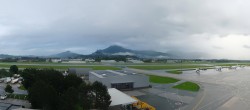Archiv Foto Webcam Flughafen Salzburg 05:00