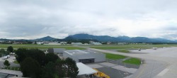 Archiv Foto Webcam Flughafen Salzburg 17:00