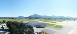 Archiv Foto Webcam Flughafen Salzburg 09:00