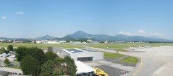 Archiv Foto Webcam Flughafen Salzburg 15:00
