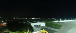 Archiv Foto Webcam Flughafen Salzburg 03:00